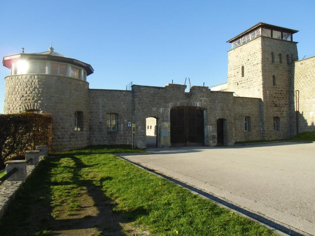 Peterseil'S Radl Zimmer Mauthausen Exterior foto